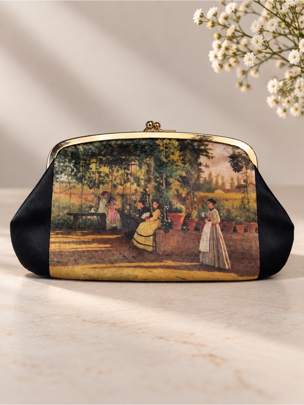Jerome Made in Italy Vintage Garden Scene Kiss-Lock Clutch Purse